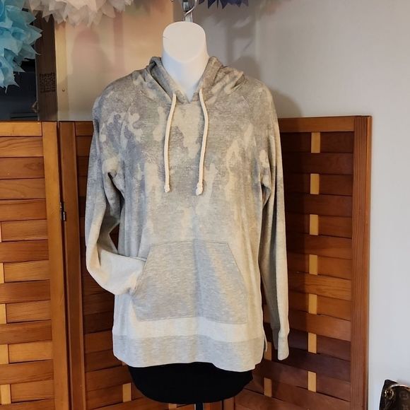 Maurices brand camouflage hoodie - Picture 1 of 12